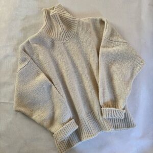 Babaa Cream no17 Wool Turtleneck Sweater